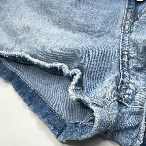 Refuge Jean Shorts Womens Size 6 Blue Denim Button Fly 100% Cotton Casual - Picture 3 of 5